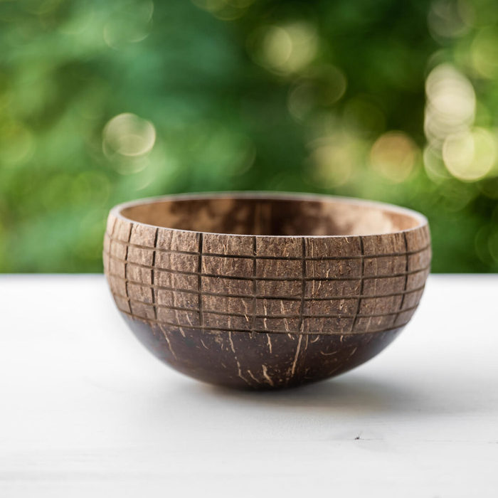 Μπολ καρύδας σκαλισμένο περιμετρικά greenelephant